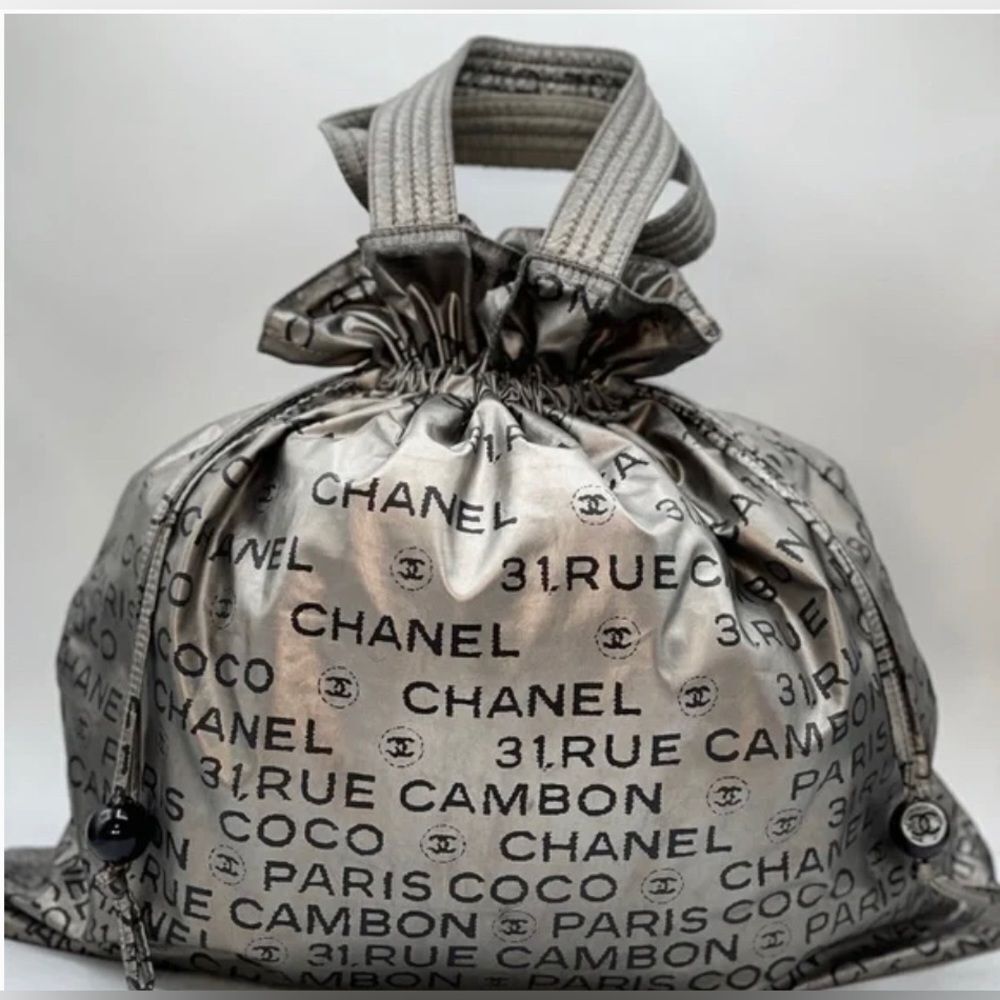 *Coco* CC Chanel Unlimited Ligne 31 Rue Cambon Nylon Tote